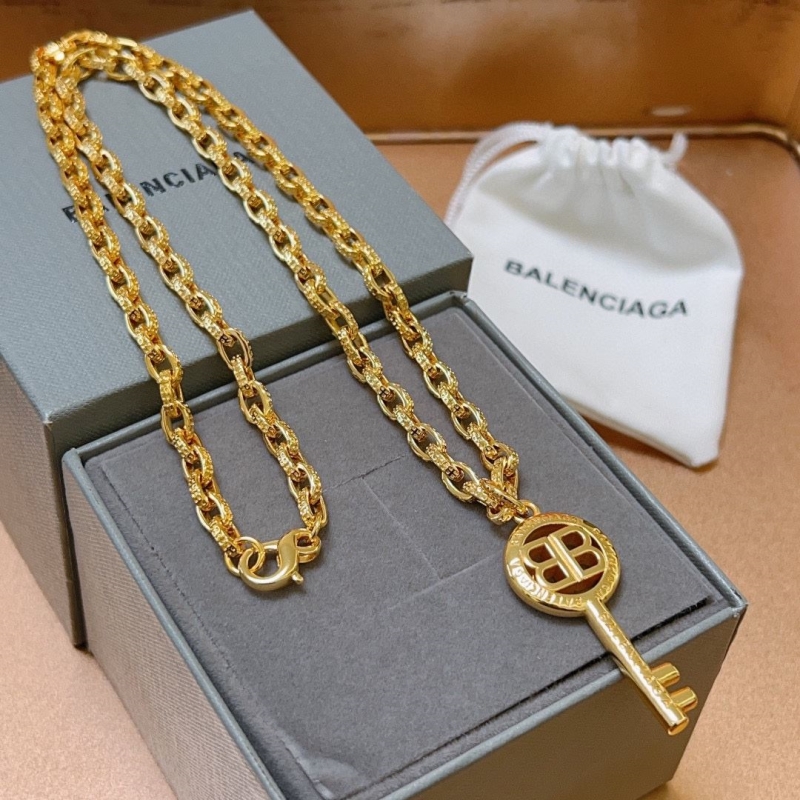 Ba1en*iaga necklaces